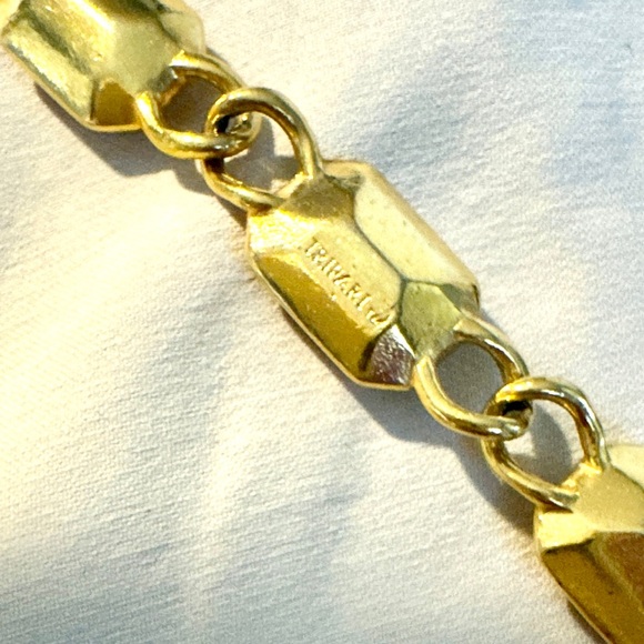 RARE Vintage Trifari Gold Tone Faux Amethyst Cabochon Chain Bracelet - Picture 3 of 4